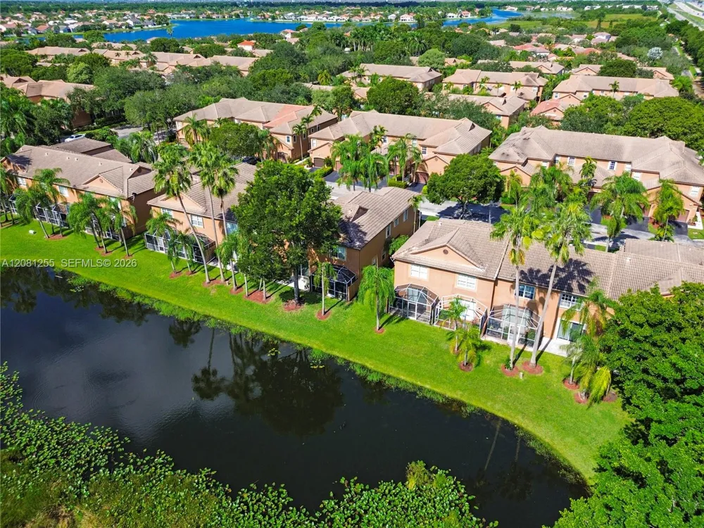 1606 Veracruz Ln Weston, FL 33327
