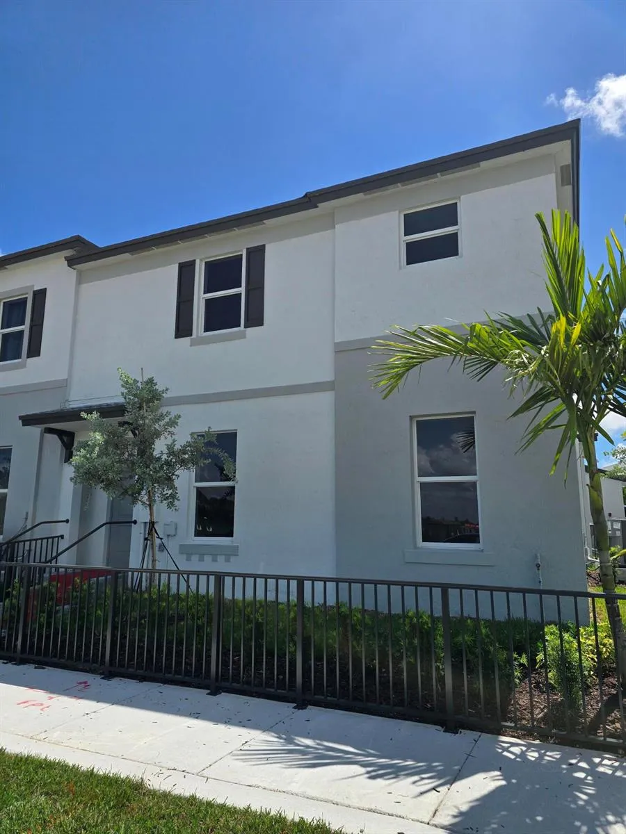 15671 SW 280th Street #UNIT 9 Homestead, FL 33032
