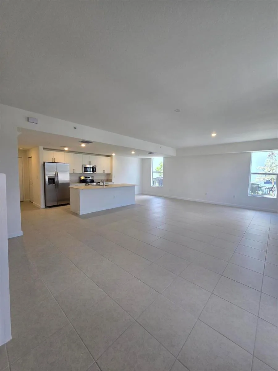 15671 SW 280th Street #UNIT 9 Homestead, FL 33032