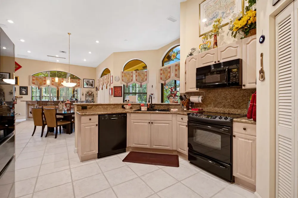 2191 SW 131st Terrace Davie, FL 33325