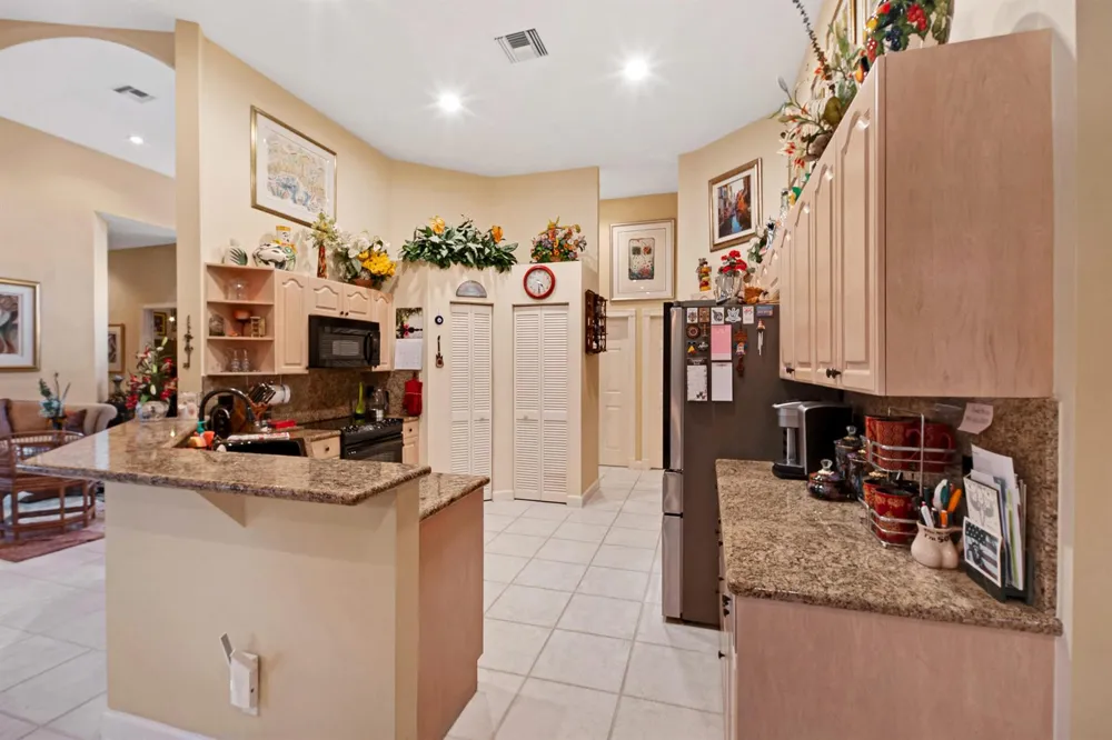 2191 SW 131st Terrace Davie, FL 33325