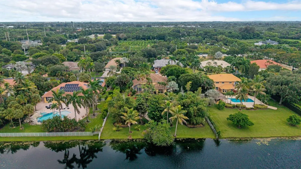 2191 SW 131st Terrace Davie, FL 33325
