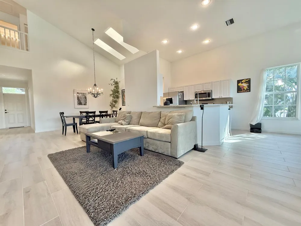 46 Pinnacle Cove Palm Beach Gardens, FL 33418