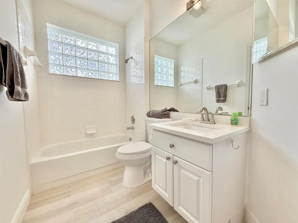 46 Pinnacle Cove Palm Beach Gardens, FL 33418