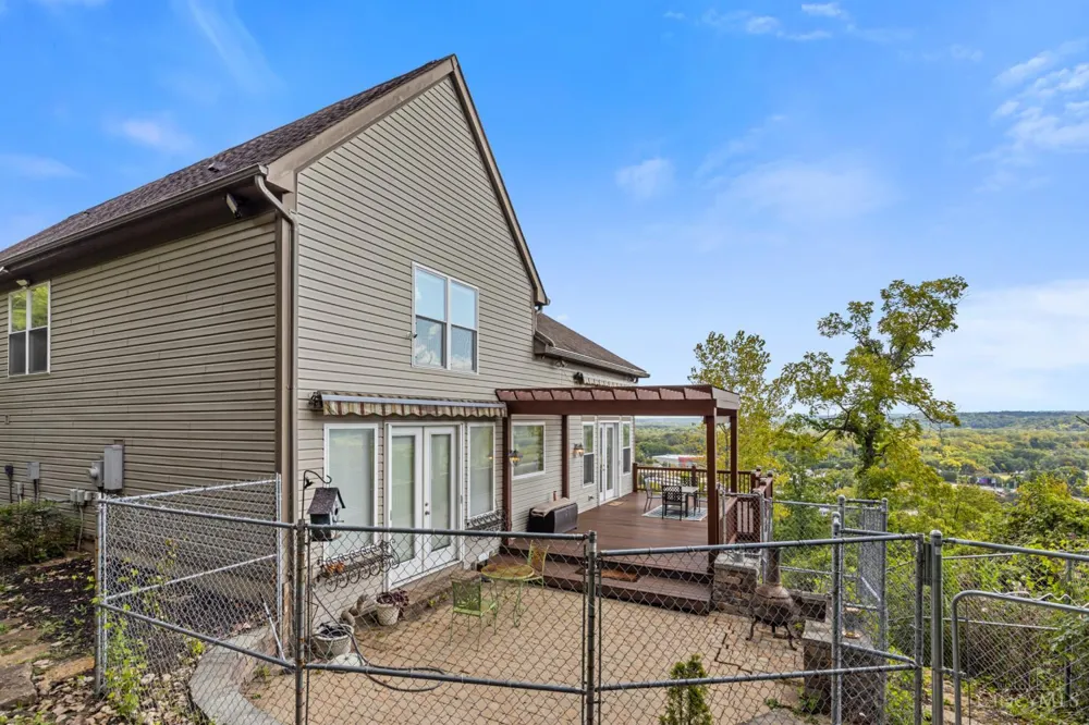 1046 Tuscany Place Cincinnati, OH 45226