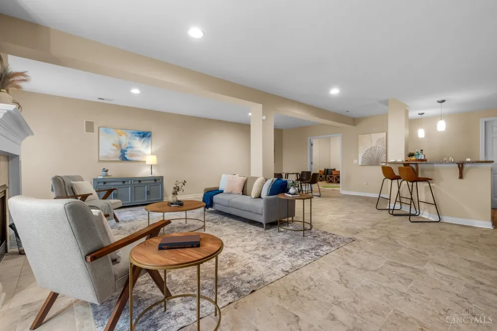 1046 Tuscany Place Cincinnati, OH 45226