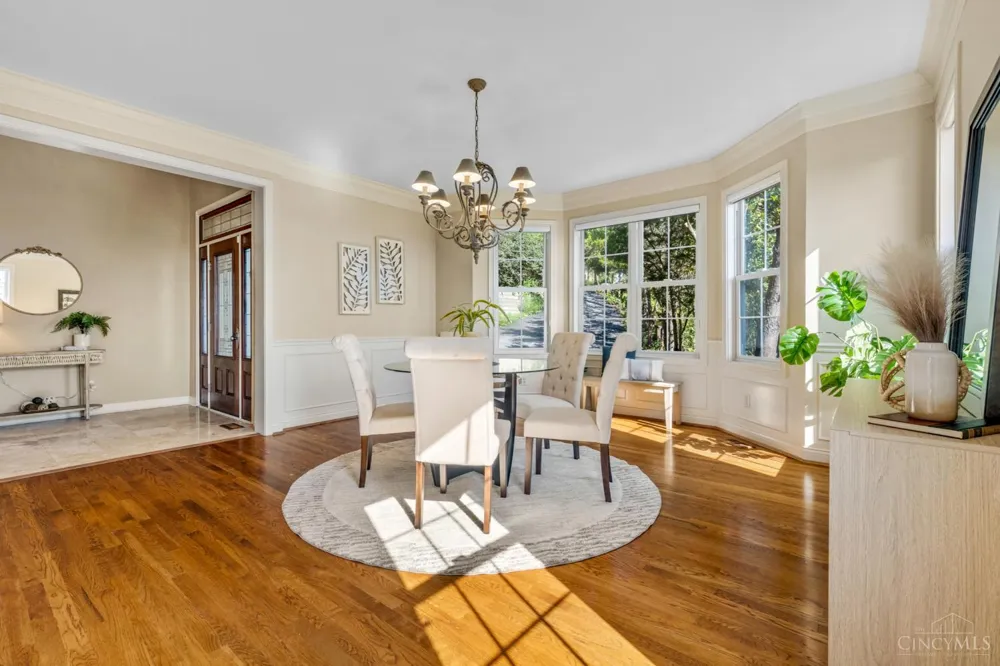 1046 Tuscany Place Cincinnati, OH 45226