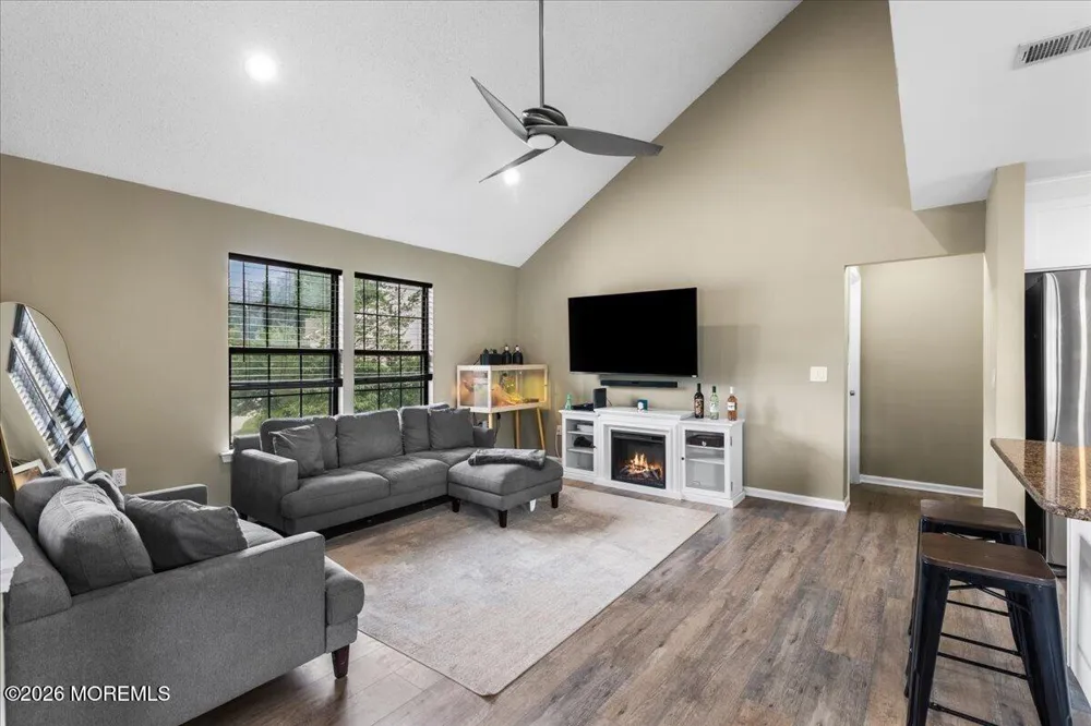 504 Geranium Court Jackson, NJ 08527