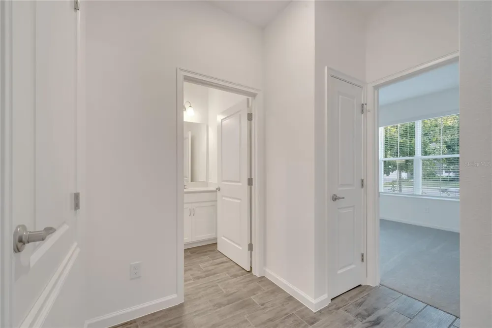 2272 SIRENS LANE Mount Dora, FL 32757