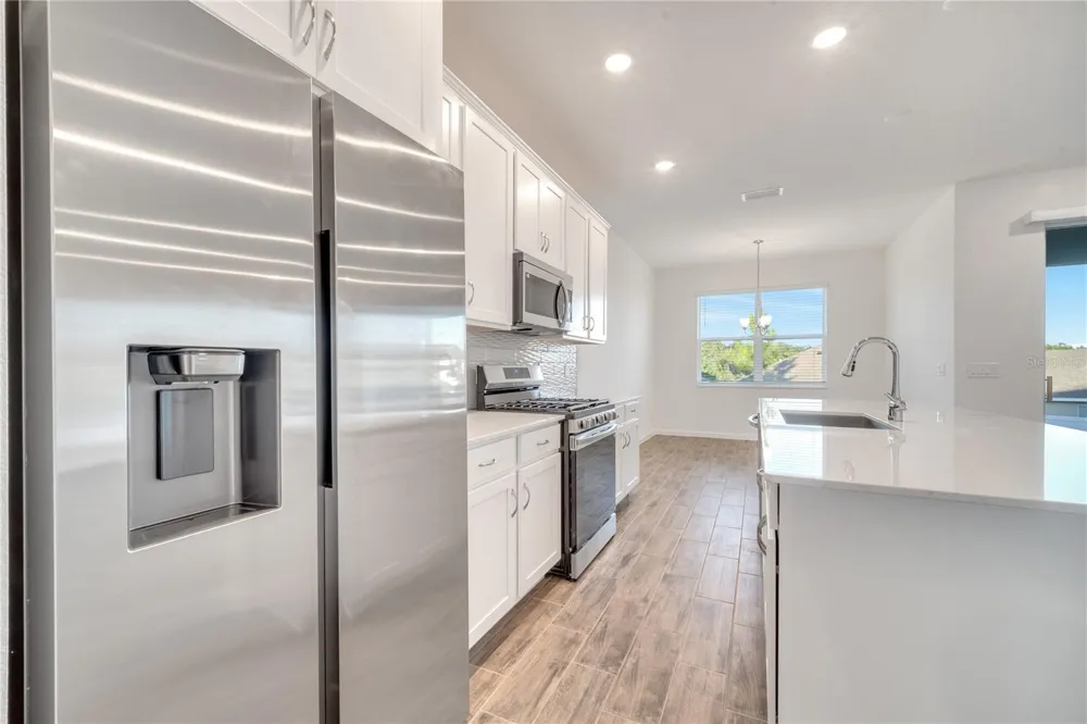 2272 SIRENS LANE Mount Dora, FL 32757