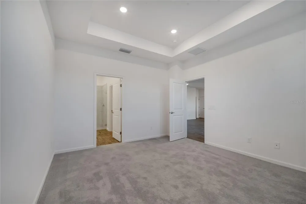 2272 SIRENS LANE Mount Dora, FL 32757