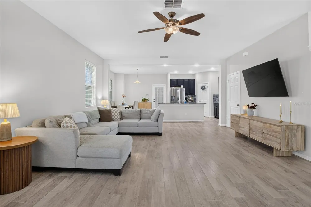 5887 CYPRESS HILL ROAD Winter Garden, FL 34787