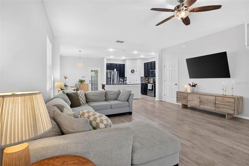 5887 CYPRESS HILL ROAD Winter Garden, FL 34787