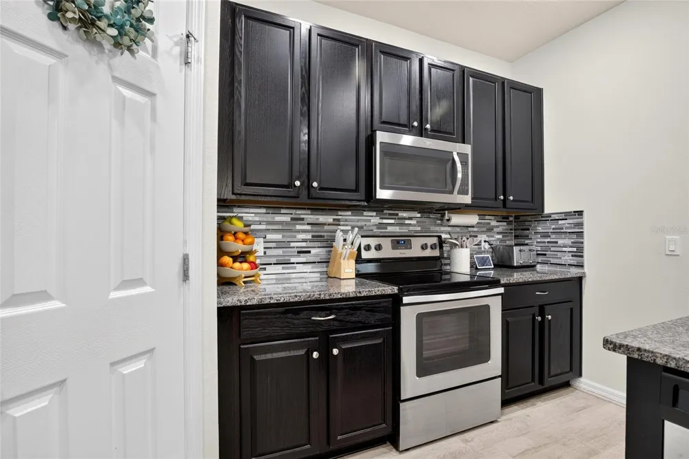 5887 CYPRESS HILL ROAD Winter Garden, FL 34787