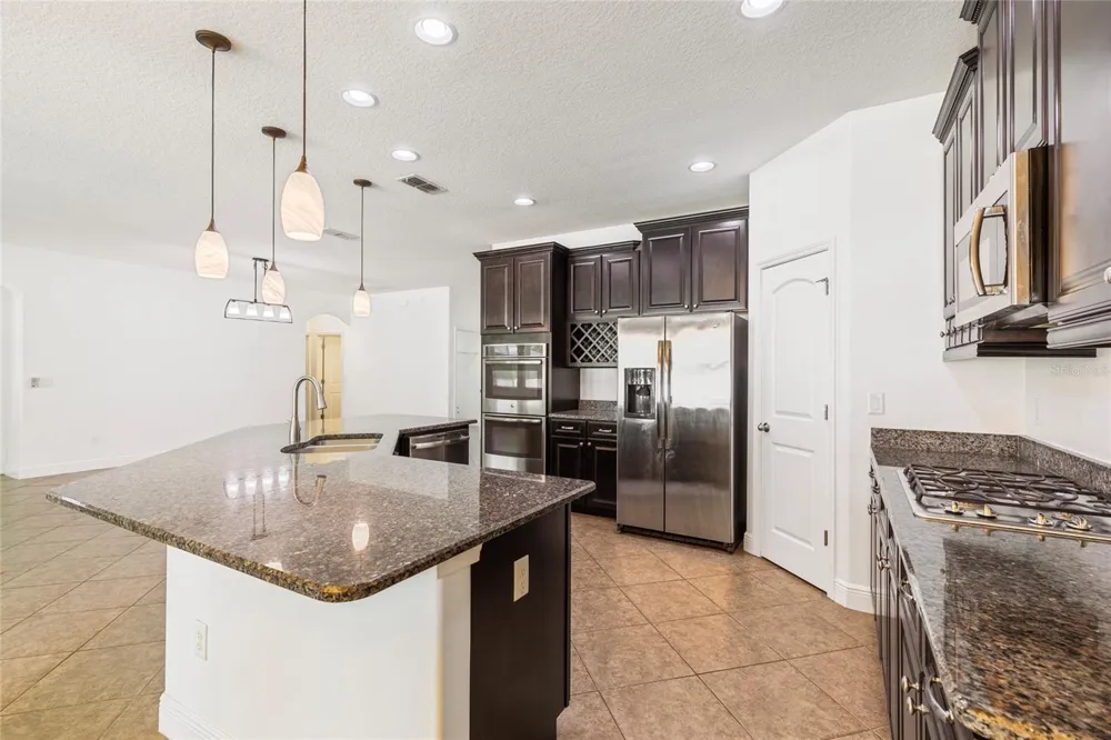 6706 RIVERSIDE BLUFFS DRIVE Riverview, FL 33578