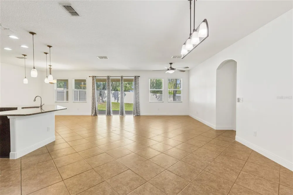 6706 RIVERSIDE BLUFFS DRIVE Riverview, FL 33578