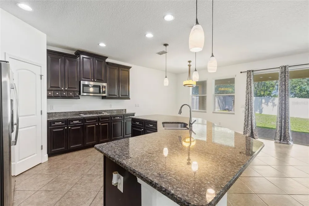 6706 RIVERSIDE BLUFFS DRIVE Riverview, FL 33578