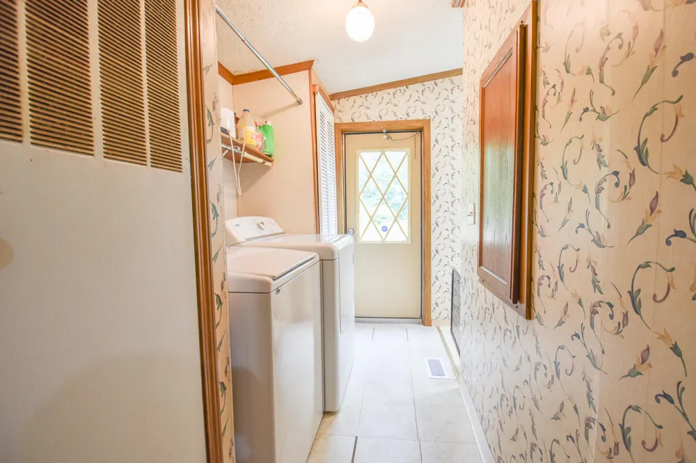1085 Wolf Road Algansee Township, MI 49274