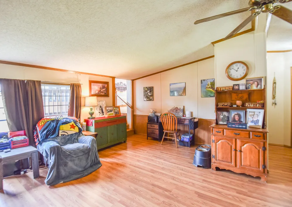 1085 Wolf Road Algansee Township, MI 49274