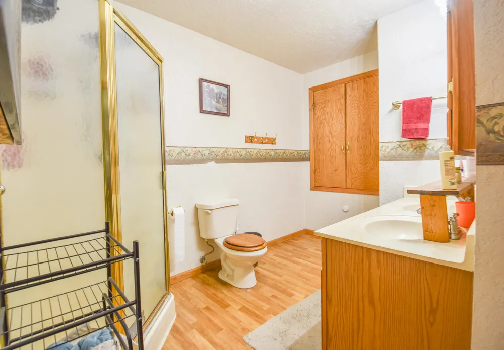 1085 Wolf Road Algansee Township, MI 49274
