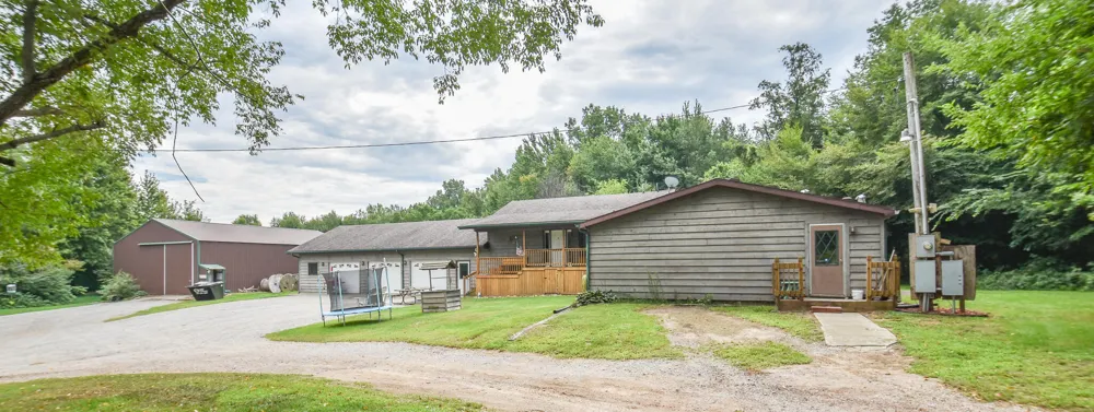 1085 Wolf Road Algansee Township, MI 49274