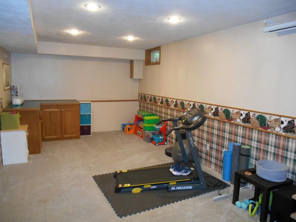 6464 34th Avenue Georgetown Charter Township, MI 49426