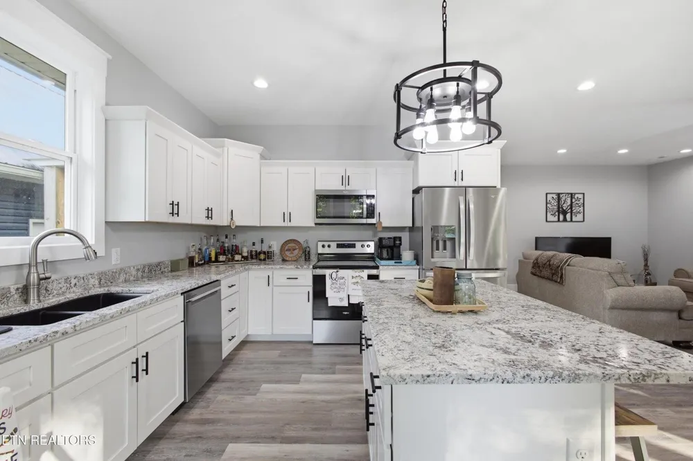 284 Amy Trail Spring City, TN 37381