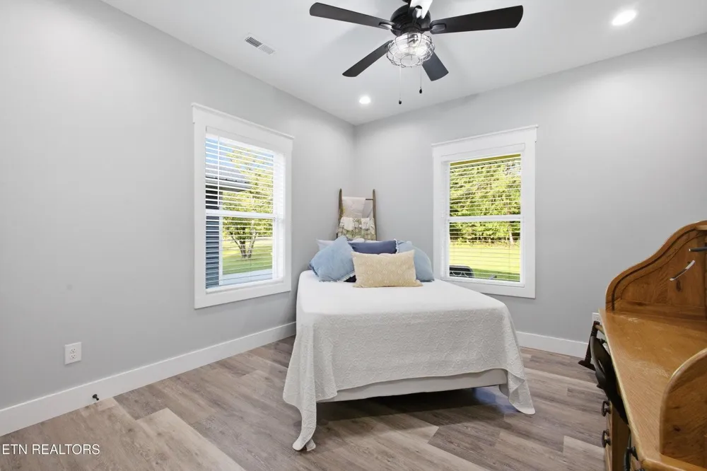 284 Amy Trail Spring City, TN 37381