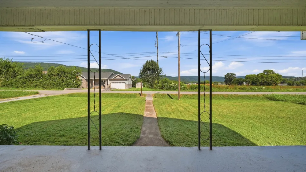 377 California Avenue Dayton, TN 37321