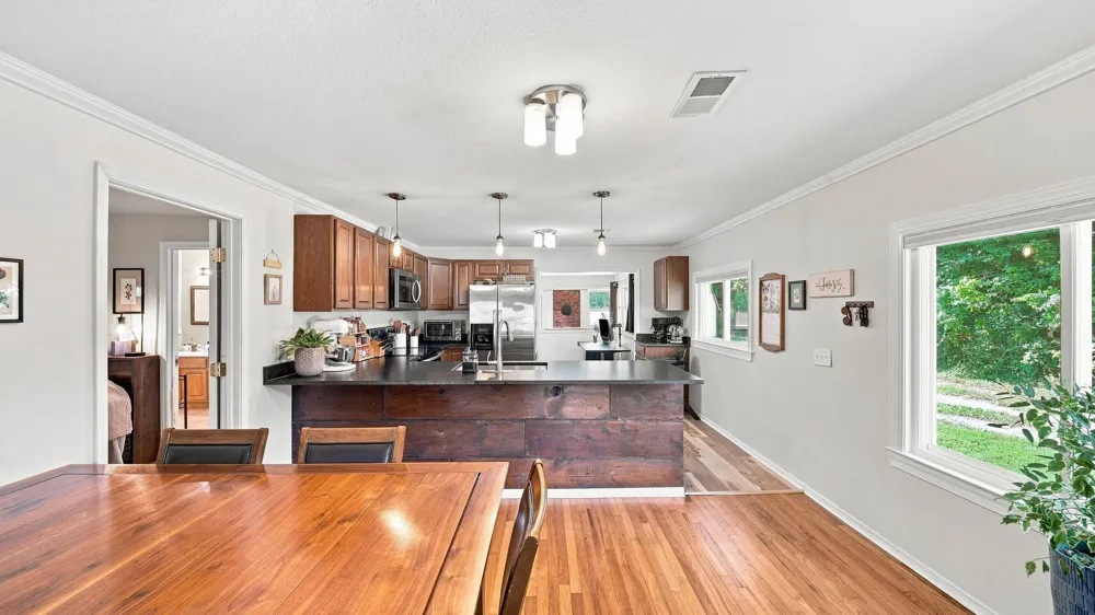 377 California Avenue Dayton, TN 37321