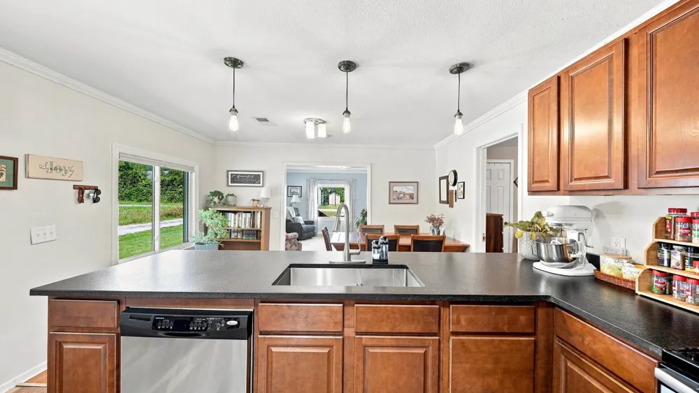 377 California Avenue Dayton, TN 37321