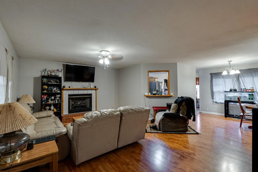 684 Debbie Lane Ringgold, GA 30736