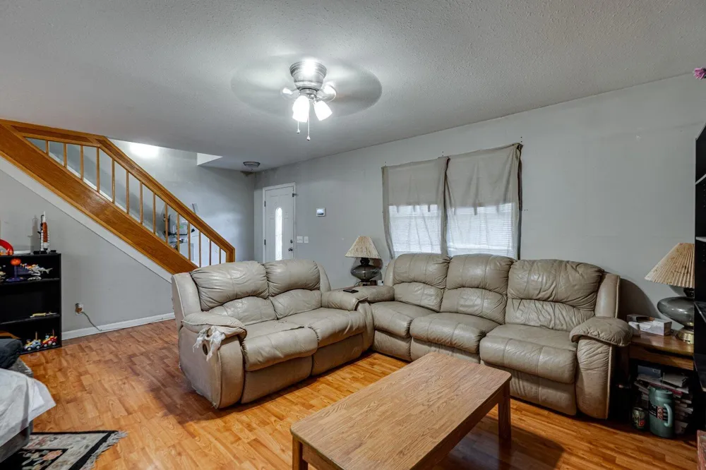 684 Debbie Lane Ringgold, GA 30736