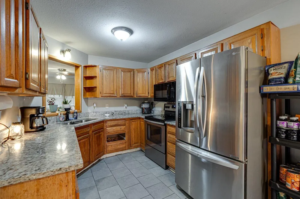 684 Debbie Lane Ringgold, GA 30736