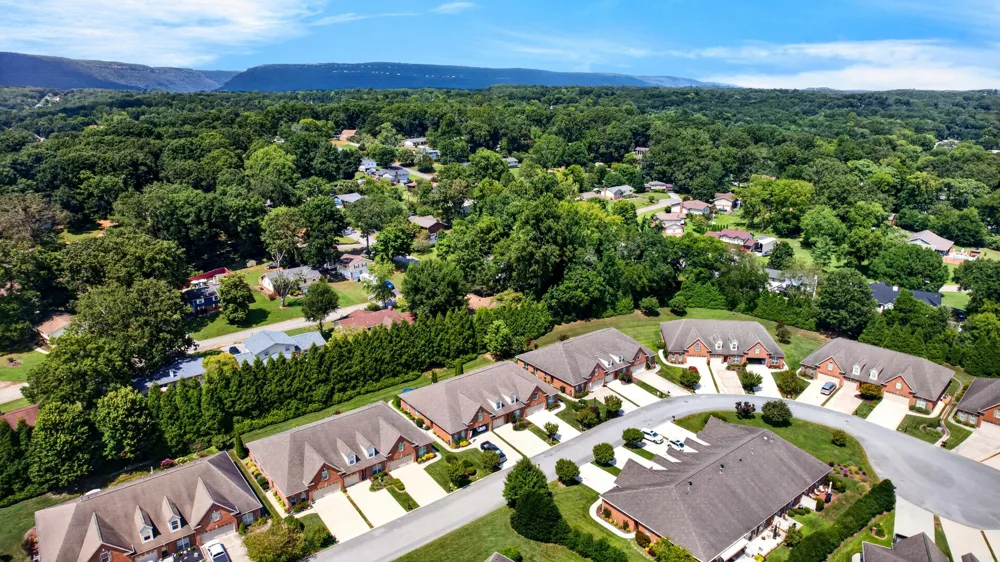 7691 Lenox Trace Drive Hixson, TN 37343