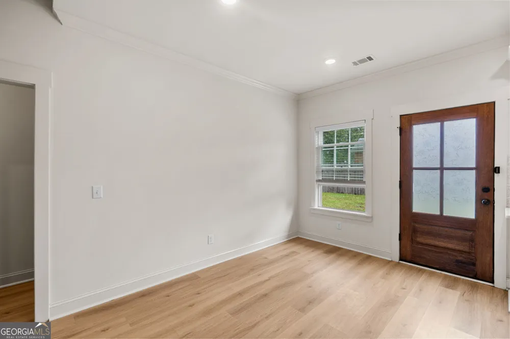 198 Henry ST Pembroke, GA 31321