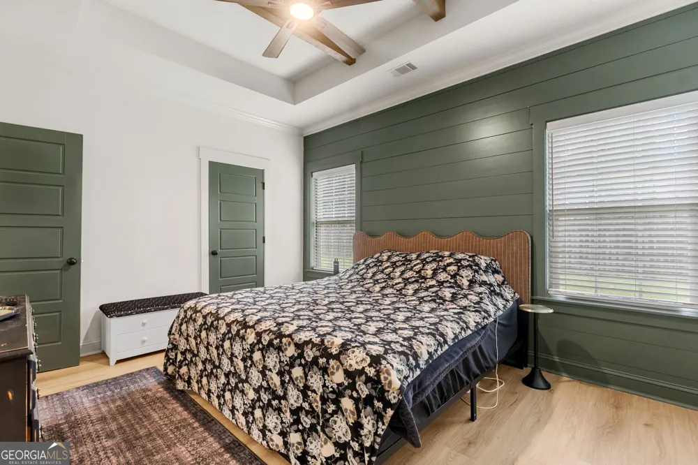 198 Henry ST Pembroke, GA 31321