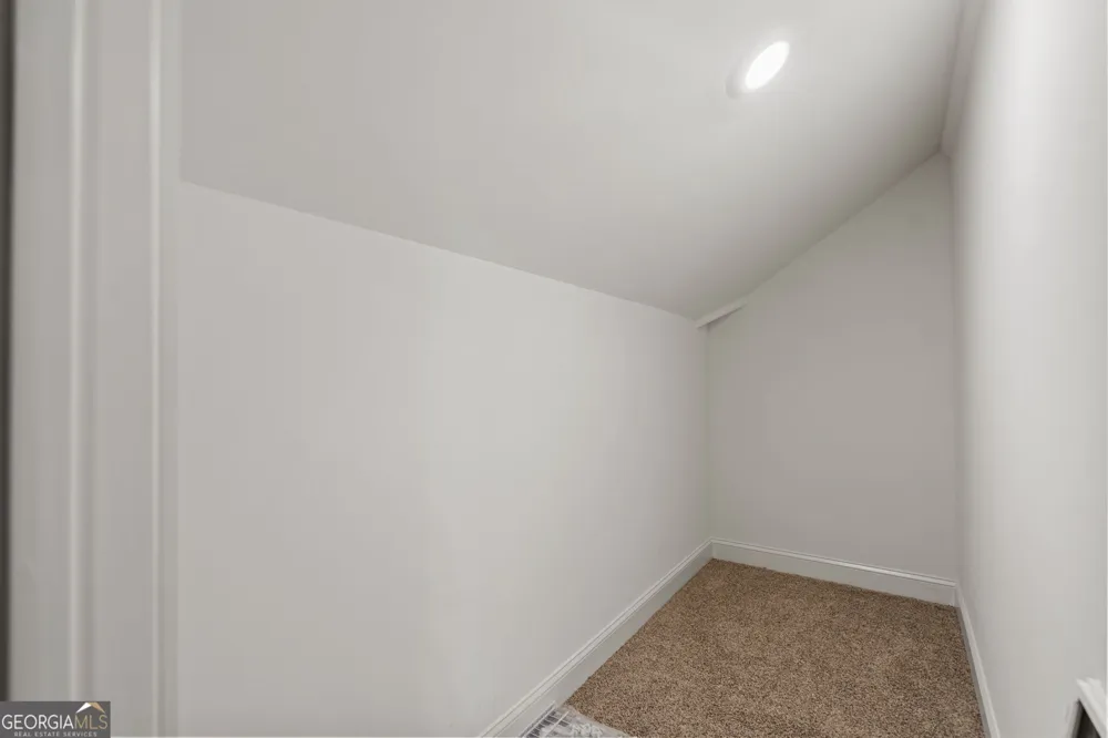 198 Henry ST Pembroke, GA 31321