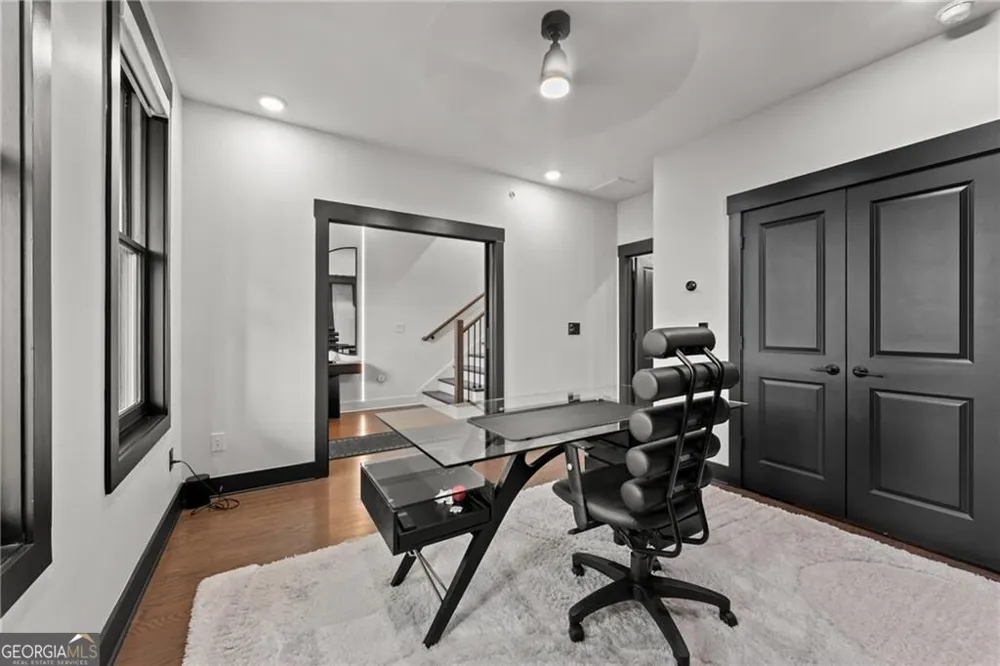 1075 Robert Smalls WAY Atlanta, GA 30318
