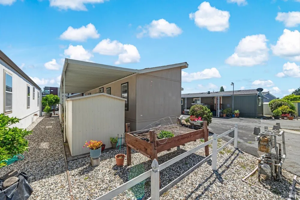 770 Lincoln Avenue ##23 Napa, CA 94558