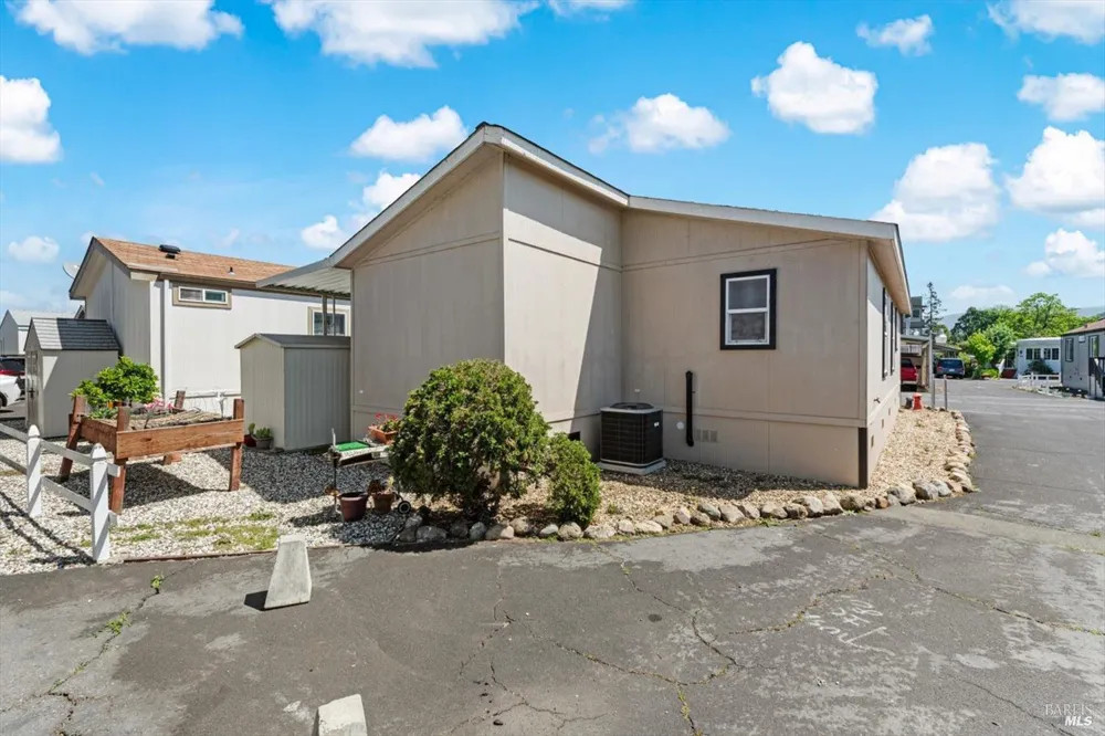 770 Lincoln Avenue ##23 Napa, CA 94558