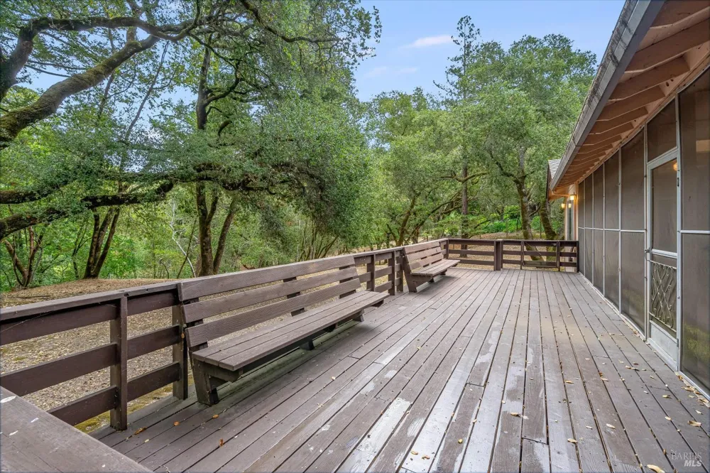 5439 Vista Grande Drive Santa Rosa, CA 95403