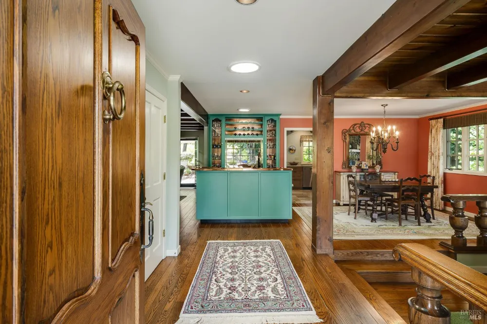 1660 Sylvaner Avenue St. Helena, CA 94574