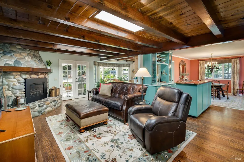 1660 Sylvaner Avenue St. Helena, CA 94574
