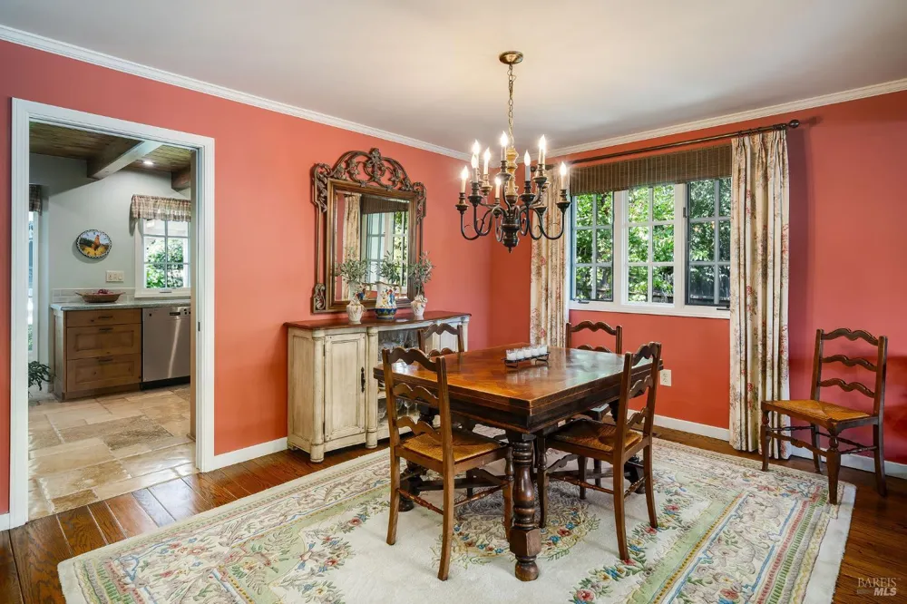 1660 Sylvaner Avenue St. Helena, CA 94574