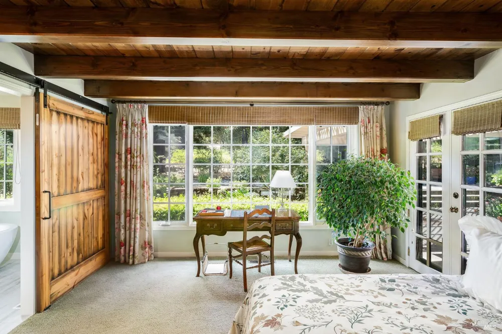 1660 Sylvaner Avenue St. Helena, CA 94574