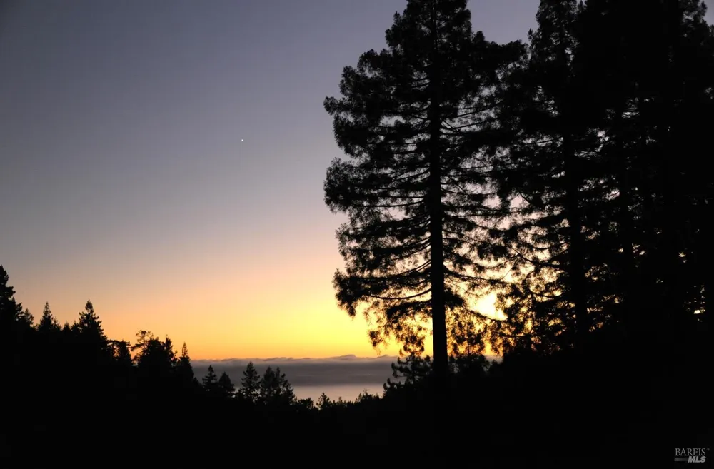 38120 Ocean Ridge Drive Gualala, CA 95445