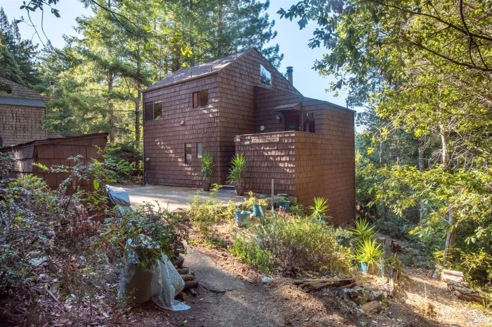 38120 Ocean Ridge Drive Gualala, CA 95445