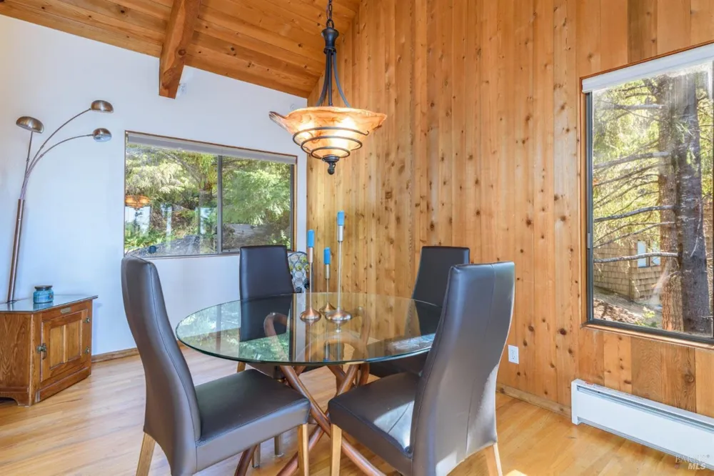38120 Ocean Ridge Drive Gualala, CA 95445
