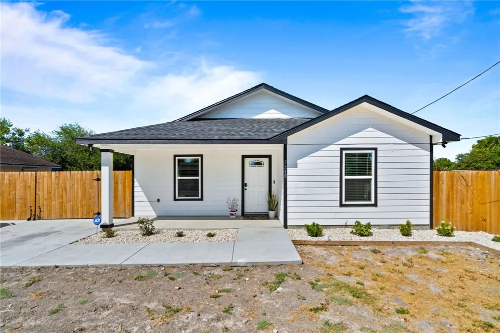 2510 Viola Avenue Corpus Christi, TX 78415
